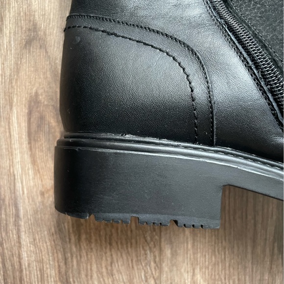 Santana Canada Salvatore Ankle Boots | 8.5 - Picture 4 of 9